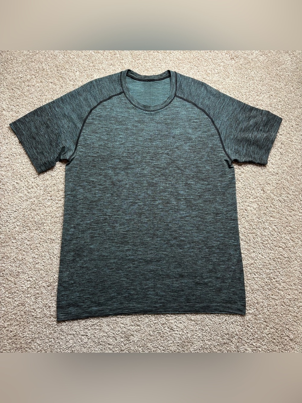 Lululemon Metal Vent Tech Short Sleeve